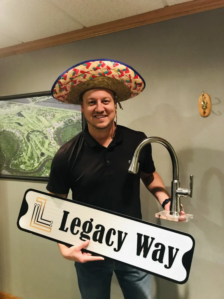 LEGACY Fans 28 20211130 233621353 iOS scaled